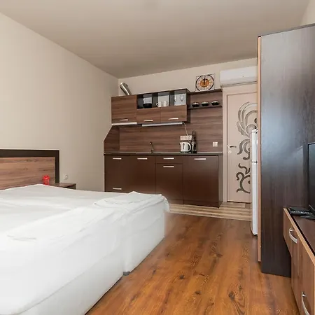 - Diamond Apartment
