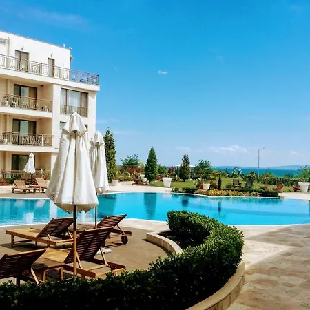 - Diamond Apartment *